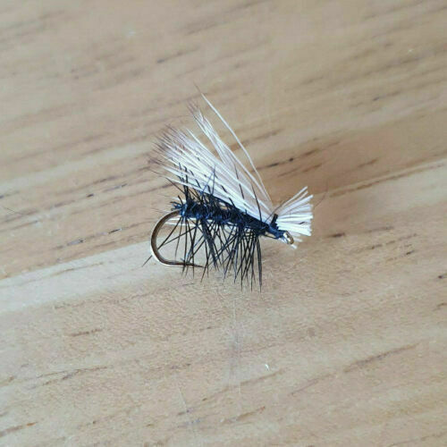 Elk Wing Caddis Dry Fly