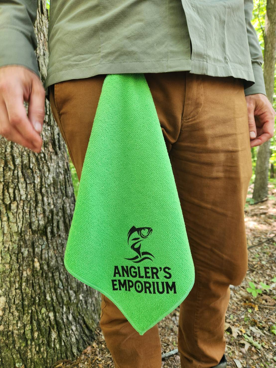 Microfiber fishing towel with clip