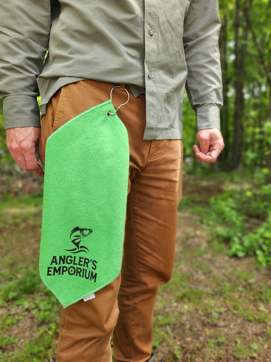 Microfiber fishing towel with clip