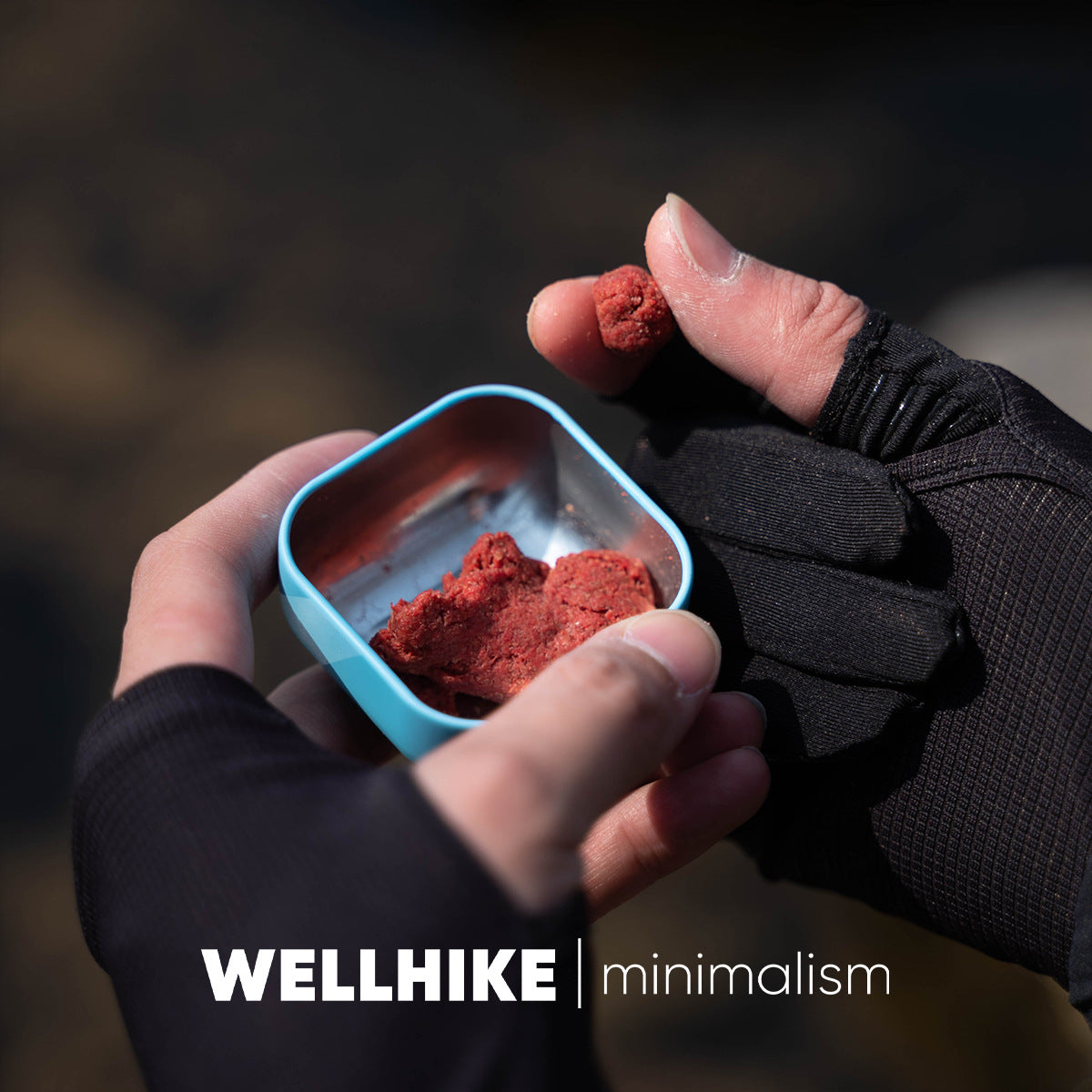 micro fishing bait container