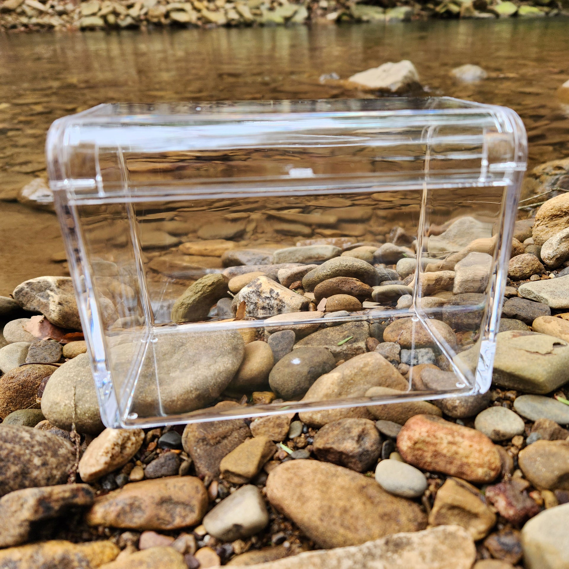 large acrylic micro fishing photo tank