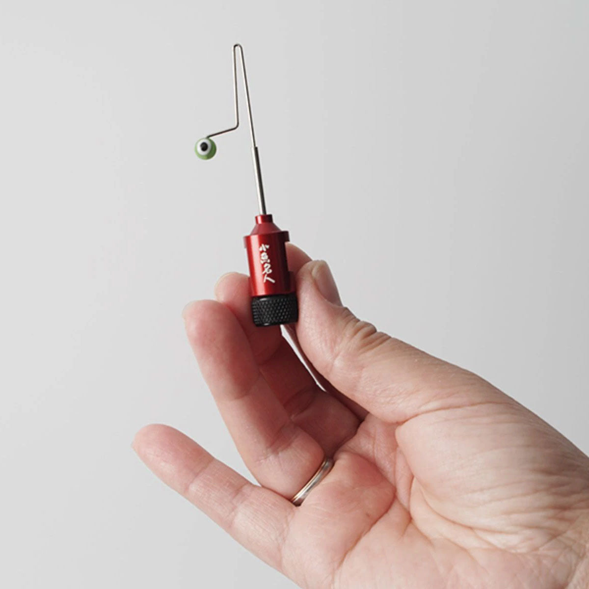 Micro fishing hook removal tool